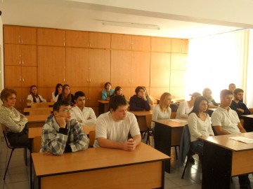 Elevii din Medgidia, testaţi la matematică